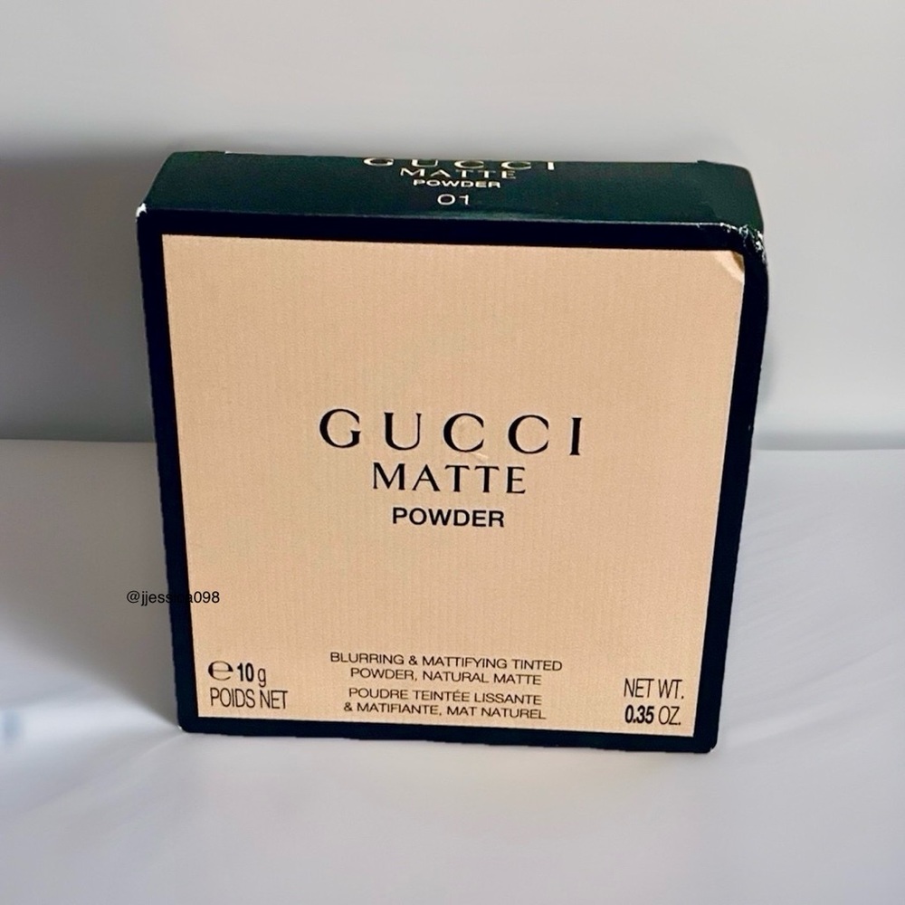 Gucci Mattifying Face Powder with 18-Hour Wear- Shade 01 - 0.35 oz/10 g NIB